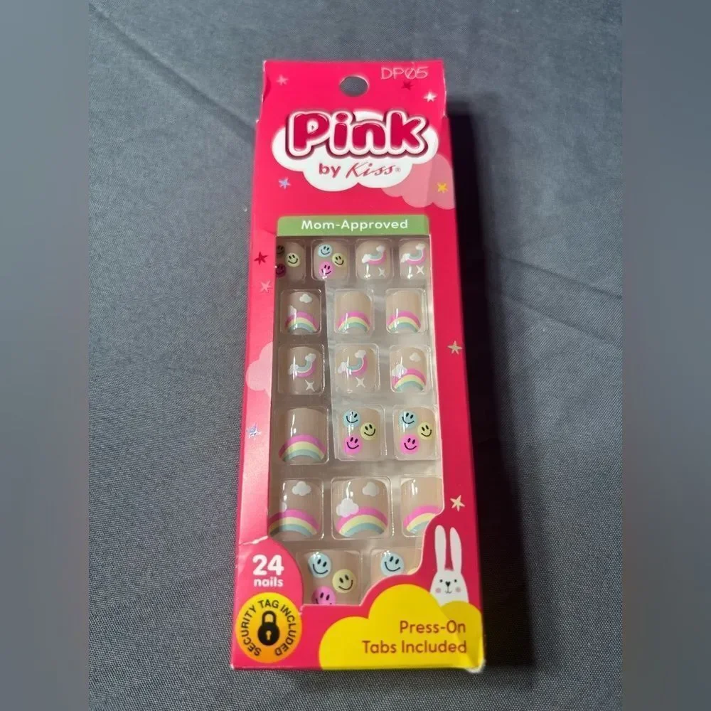 New 24 Pink by KISS Nails NWT Mom Approved